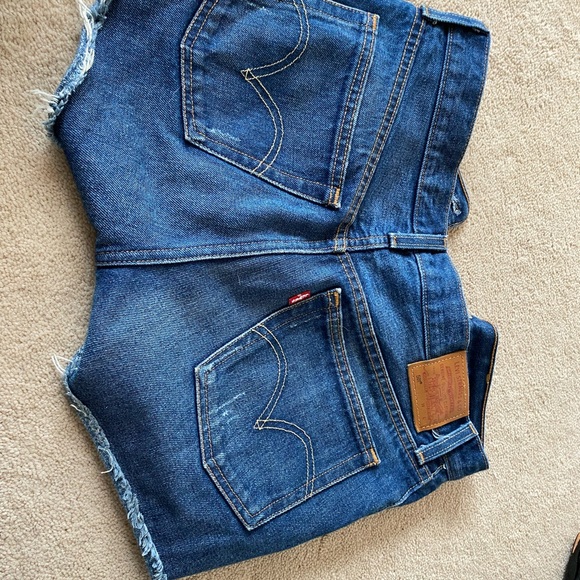 Levi’s 501 denim shorts size 27 - Picture 5 of 5